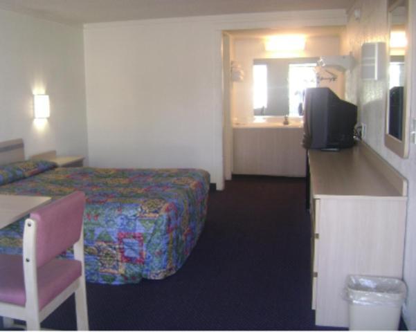 Motel Beechmont Cincinnati South-East Cherry Grove Bagian luar foto